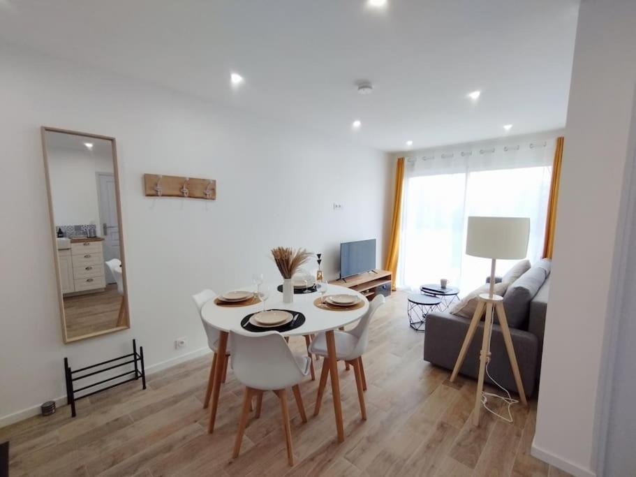 Logement Au Calme Avec Jardin Proche De Vannes Elven Buitenkant foto